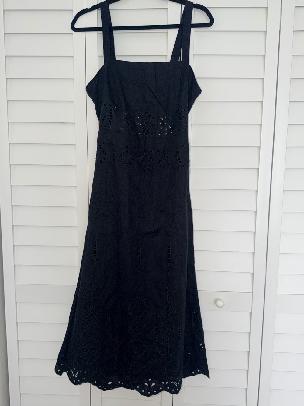 Banana Republic Black Eyelet Midi Dress with Wide Straps - Picture 3 of 4